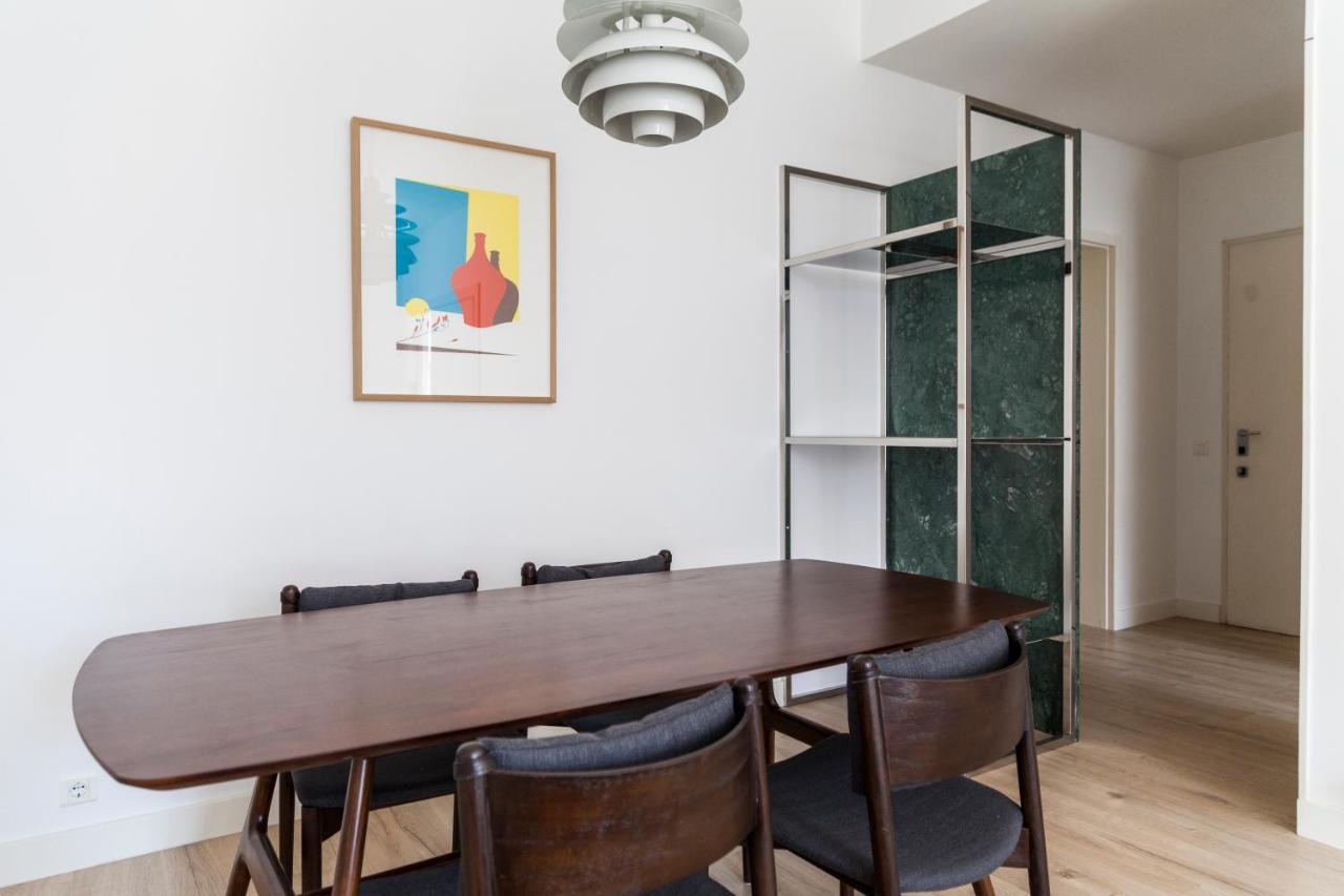 Classy 2Bdr Apartment In Downtown By Lovelystay Lisboa Kültér fotó